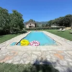 Elegant Retreat In Poreta, Italy * Poreta