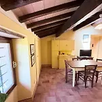 农家乐 Elegant Retreat In Poreta, Italy