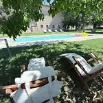 农家乐 Elegant Retreat In Poreta, Italy Poreta
