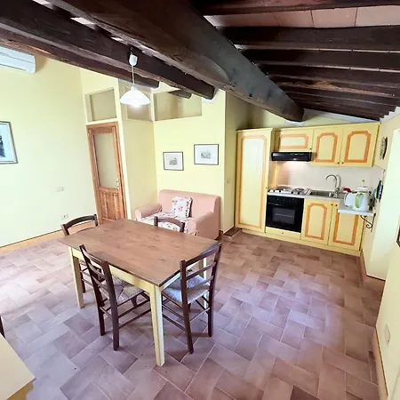 Elegant Retreat In Poreta, Italy * Poreta