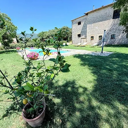 Exclusive Pool-open Year-spoleto Biofarm-slps 8-village Shops, Bar1 Km مزرعة للإقامة *