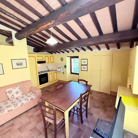 Elegant Retreat In Poreta, Italy Poreta