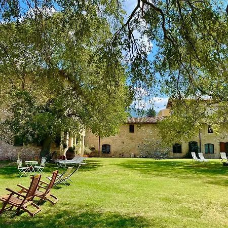 Bauernhof Elegant Retreat In Poreta, Italy Poreta